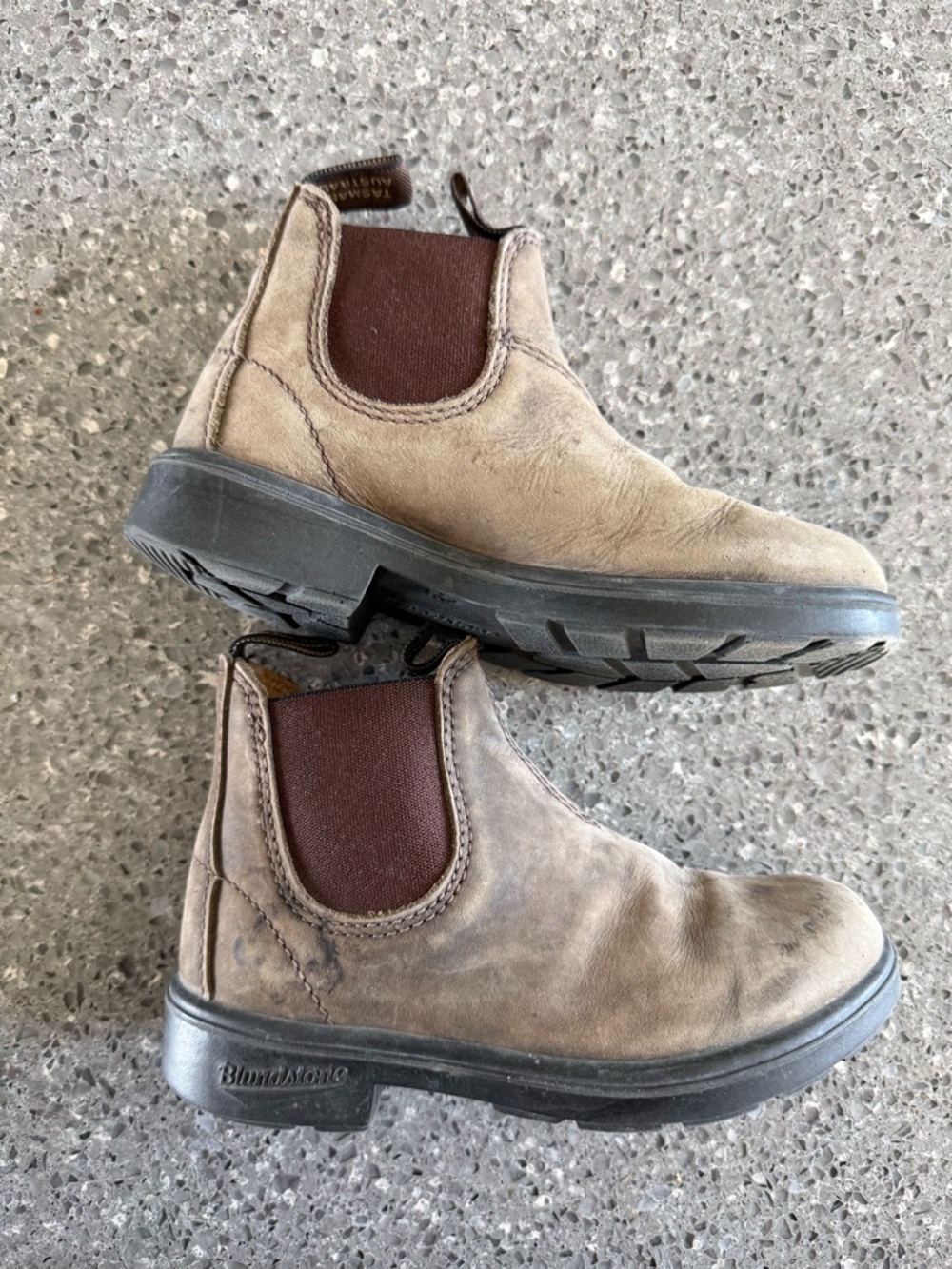 Blundstone KIDS leather boots size 11